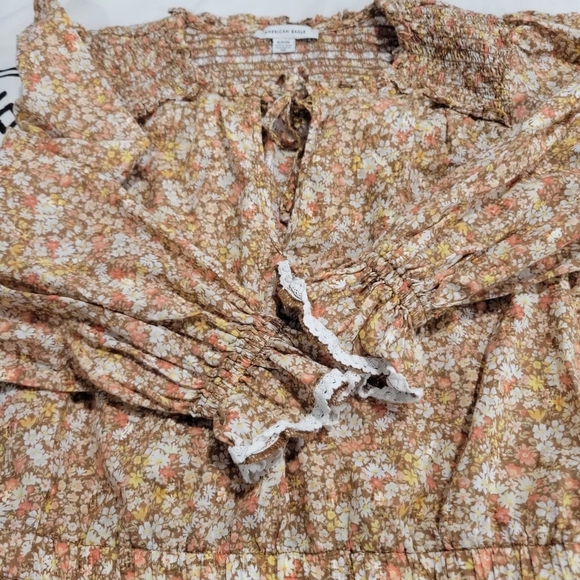 American Eagle Boho Floral Smock Detail Tie Neck Longsleeve Blouse Size S - Picture 9 of 11